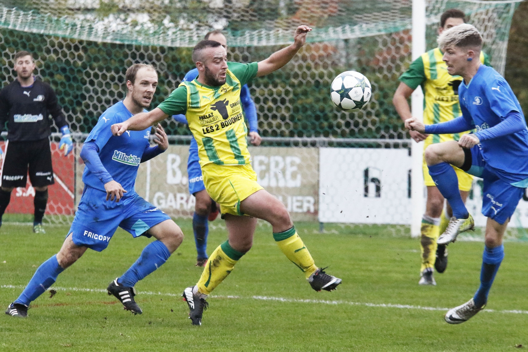 Genolier, Gravières, Dimanche 23 octobre 2016, Football 2e ligue inter, Genolier-Begnins vs Farvagny, Numéro 11 Vez David, Photos Céline Reuille