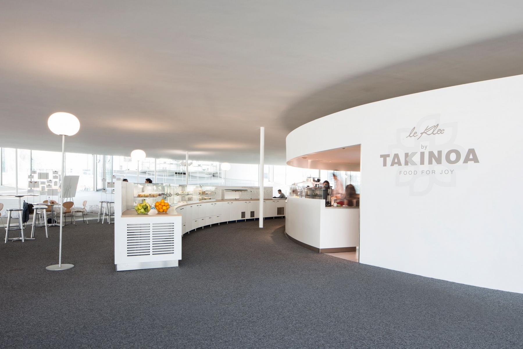 La chaîne glandoise Takinoa surfe sur la mode du "vegan" et du "bien-manger" en ouvrant sa septième boutique au Learning Center de l'EPFL.