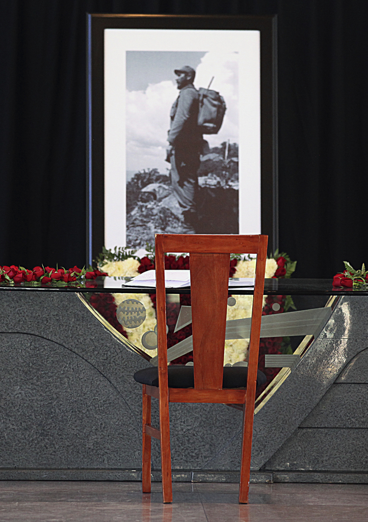 Après ces deux jours d'hommages havanais, les cendres du "Comandante" seront transférées à Santiago de Cuba.