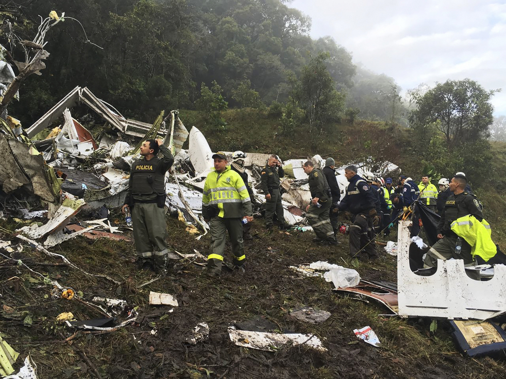 Aucune réponse définitive n'est attendue avant six mois quant aux causes du crash qui a fait 71 morts mardi en Colombie.