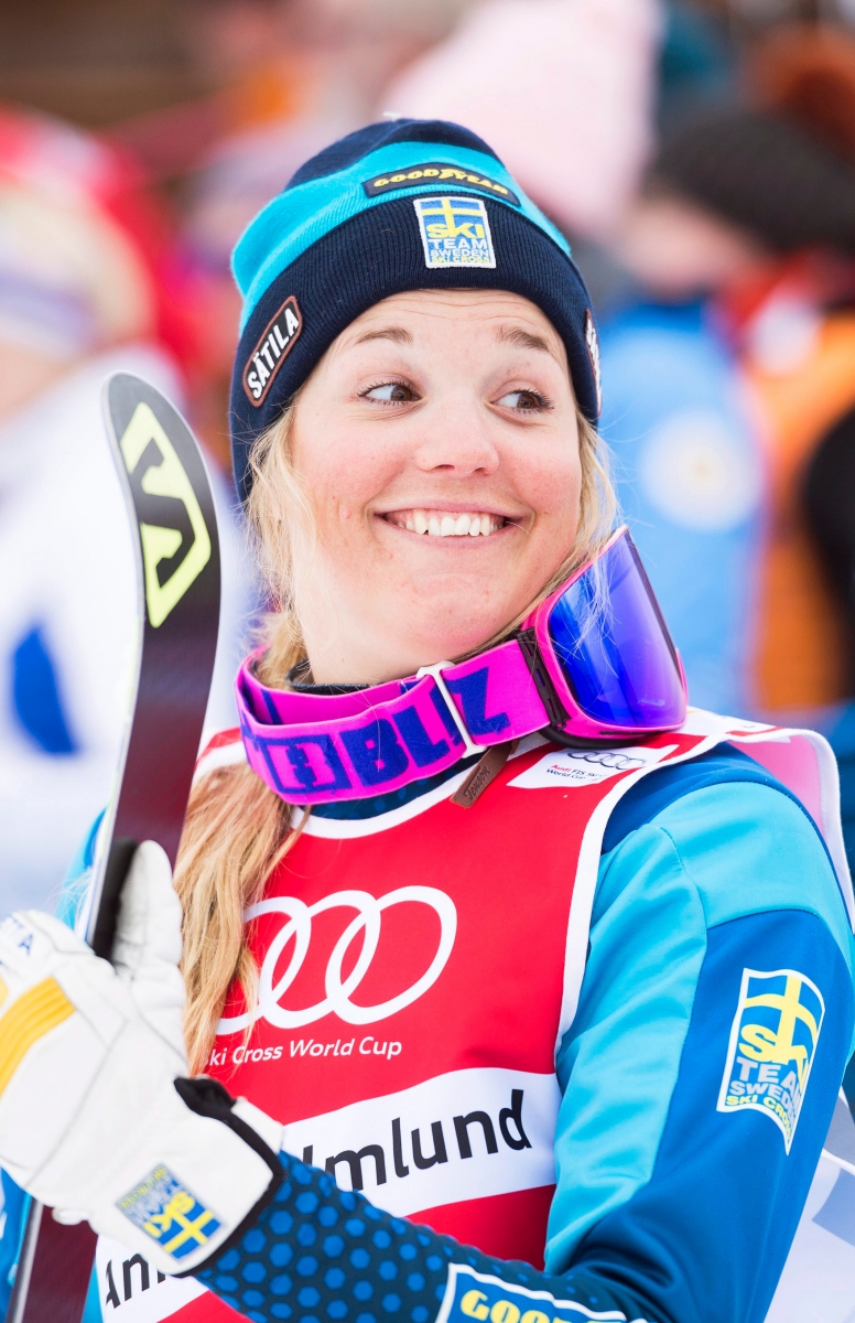 epa05683429 (FILES) A file picture dated 04 March 2016 of Swedish skier Anna Holmlund smiling after winning the women's overall World Cup title of the Freestyle Skiing World Cup in Arosa, Switzerland. Holmlund crashed during a training session in northern Italy on 20 December 2016 and was put in coma due to head injuries.  EPA/GIAN EHRENZELLER FILE SWITZERLAND FREESTYLE SKIING HOLMLUND