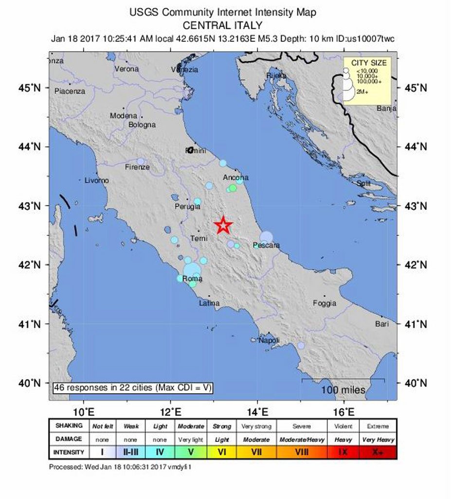 Une vague de séismes frappe la région d'Aquila, au centre de l'italie.