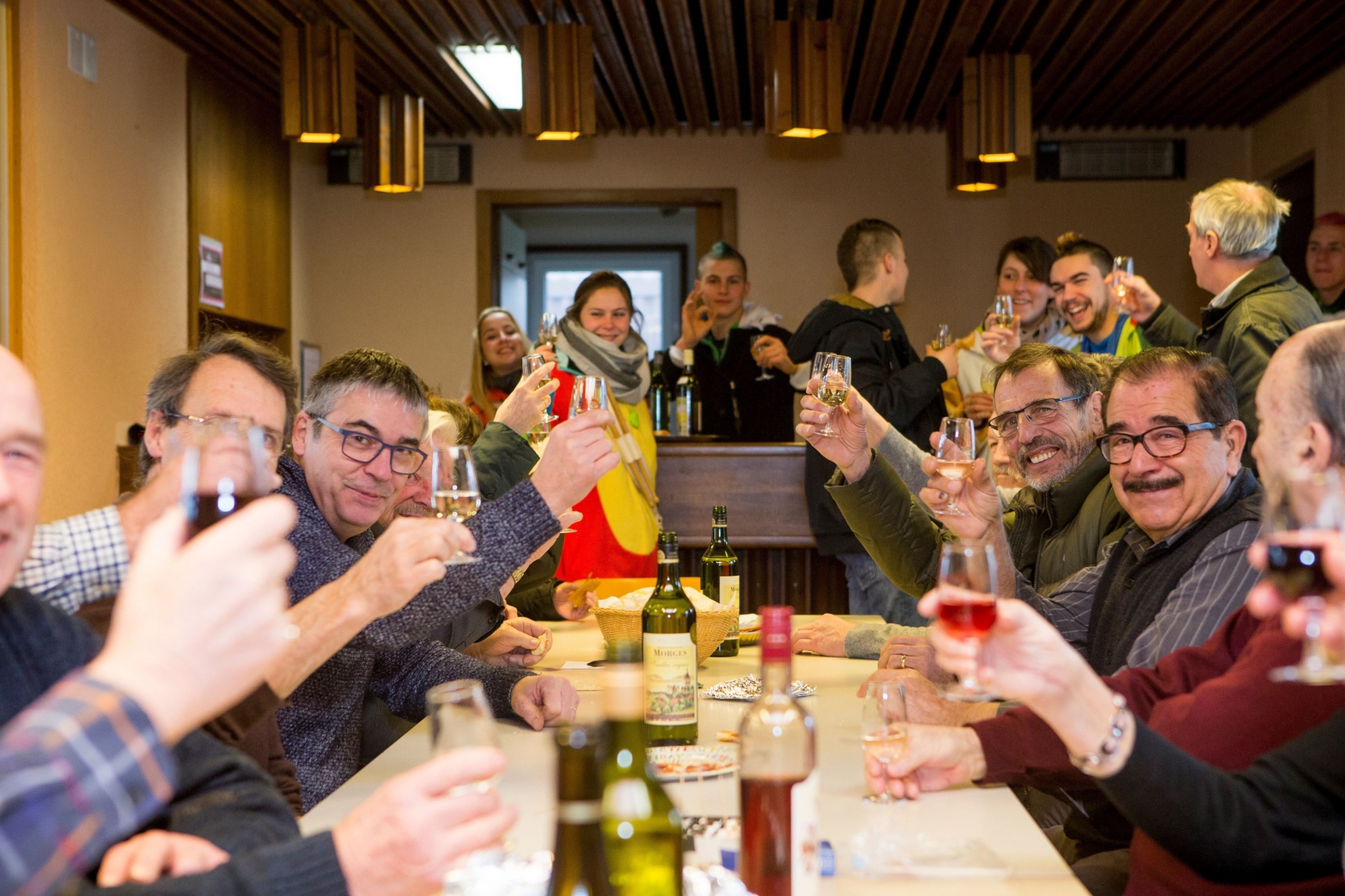 Monnaz, samedi 31 décembre 2016
Apèro de Nouvel An du Cotterd à la salle villageoise à Monnaz

Sigfredo Haro Apèro Le Cotterd, Monnaz