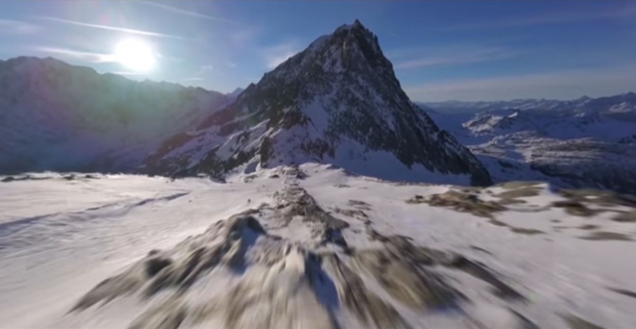 Les premières images sont dignes du film "Le Seigneur des Anneaux". Vertige garanti!