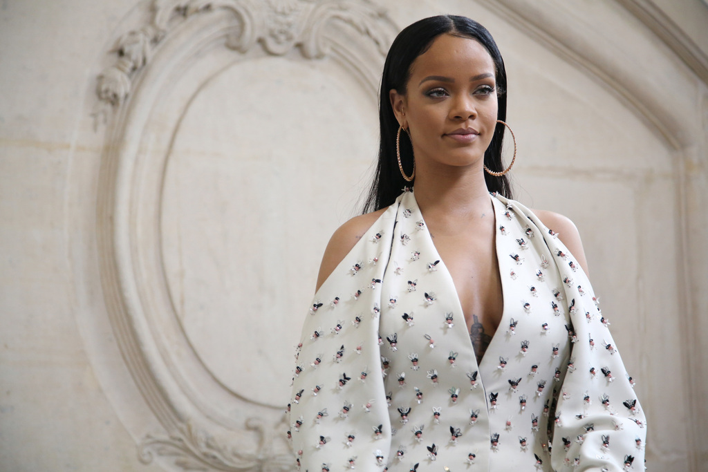 C'est pour ses initiatives philanthropiques et ses actes de partage que les étudiants et la fondation Harvard ont choisi d'honorer Rihanna avec le titre de personnalité humanitaire de l'année 2017. (Illustration)