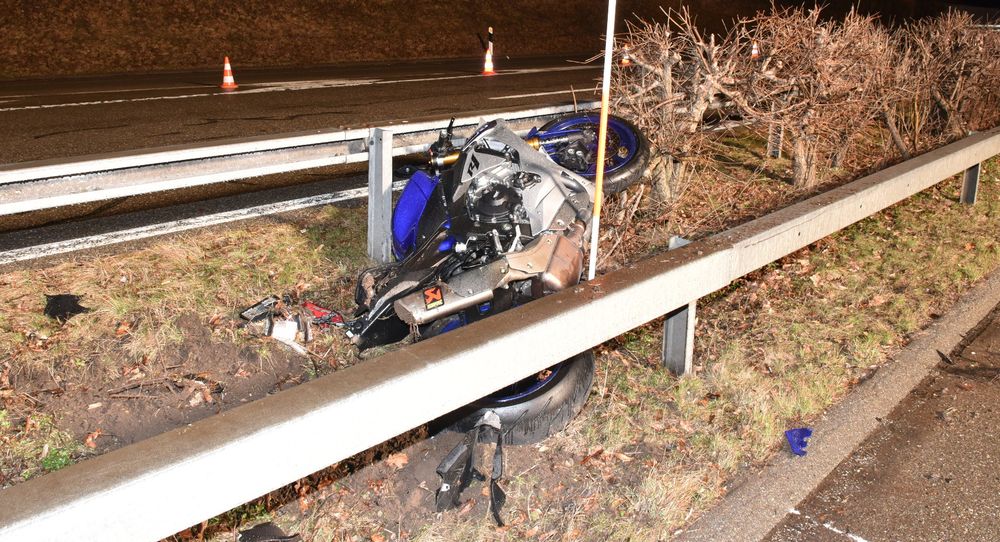 La police cantonale cherche des témoins pour éclaircir les circonstances de l'accident.