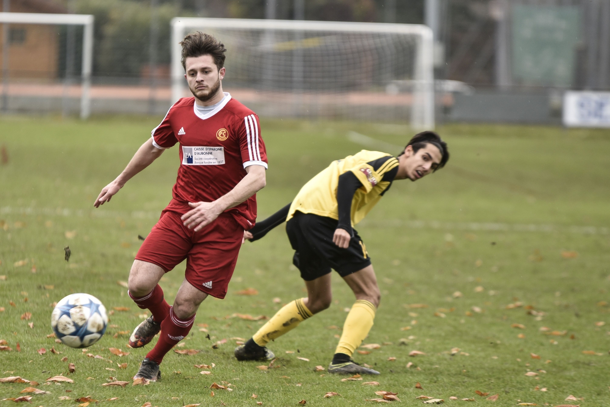 Aubonne, dimanche 13 novembre 2016, Collège du Chêne, football, 2ème ligue, Aubonne vs Stade Nyonnais 2, Shkodran Muslija (Aubonne), photos Cédric Sandoz