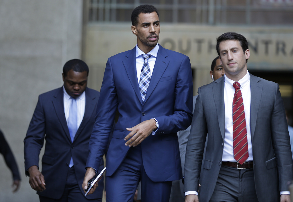 Thabo Sefolosha et son avocat réclamaient 50 millions à la justice américaine.