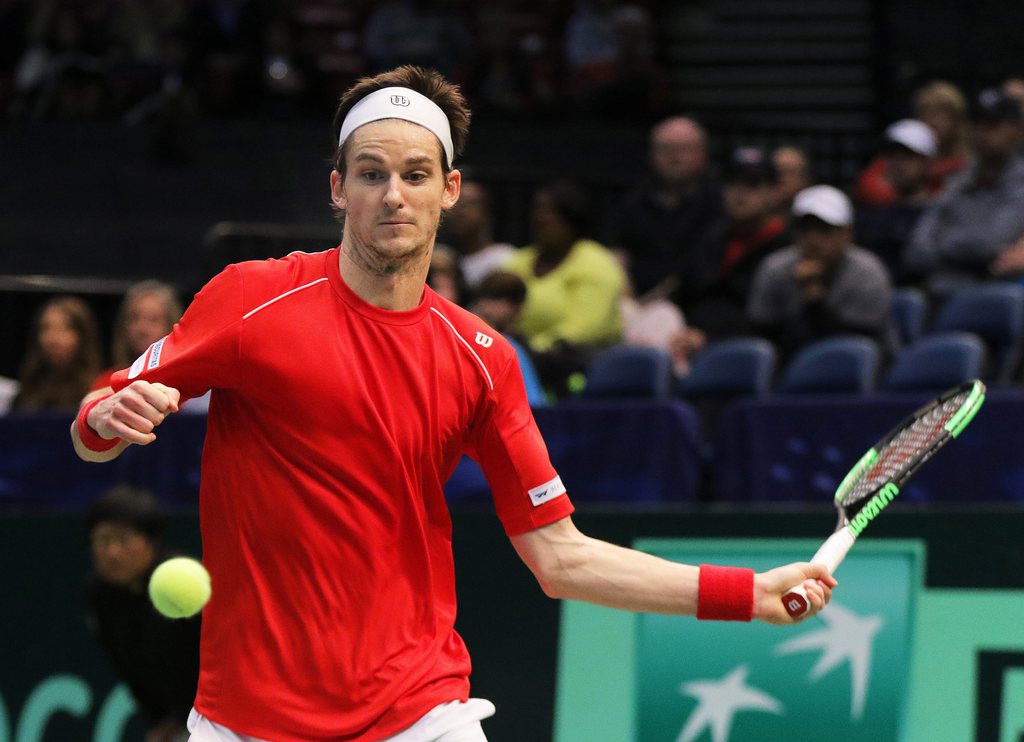 Est-ce qu'Adrien Bossel recevra le soutien de Federer et Wawrinka face à la Biélorussie?