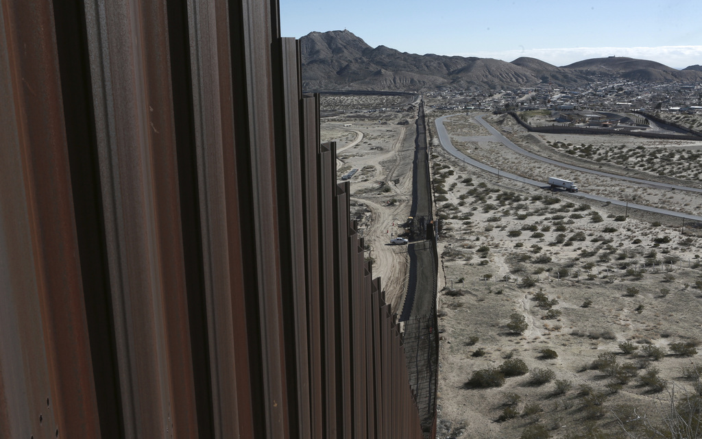 La construction d'un mur anti-immigration pourrait être synonyme d'extinction pour des espèces menacées.