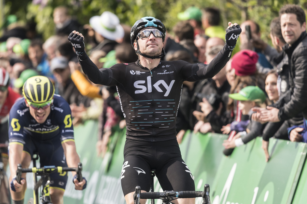 Elia Viviani (Sky) s'est imposé au sprint à Payerne lors de la troisième étape du Tour de Romandie.