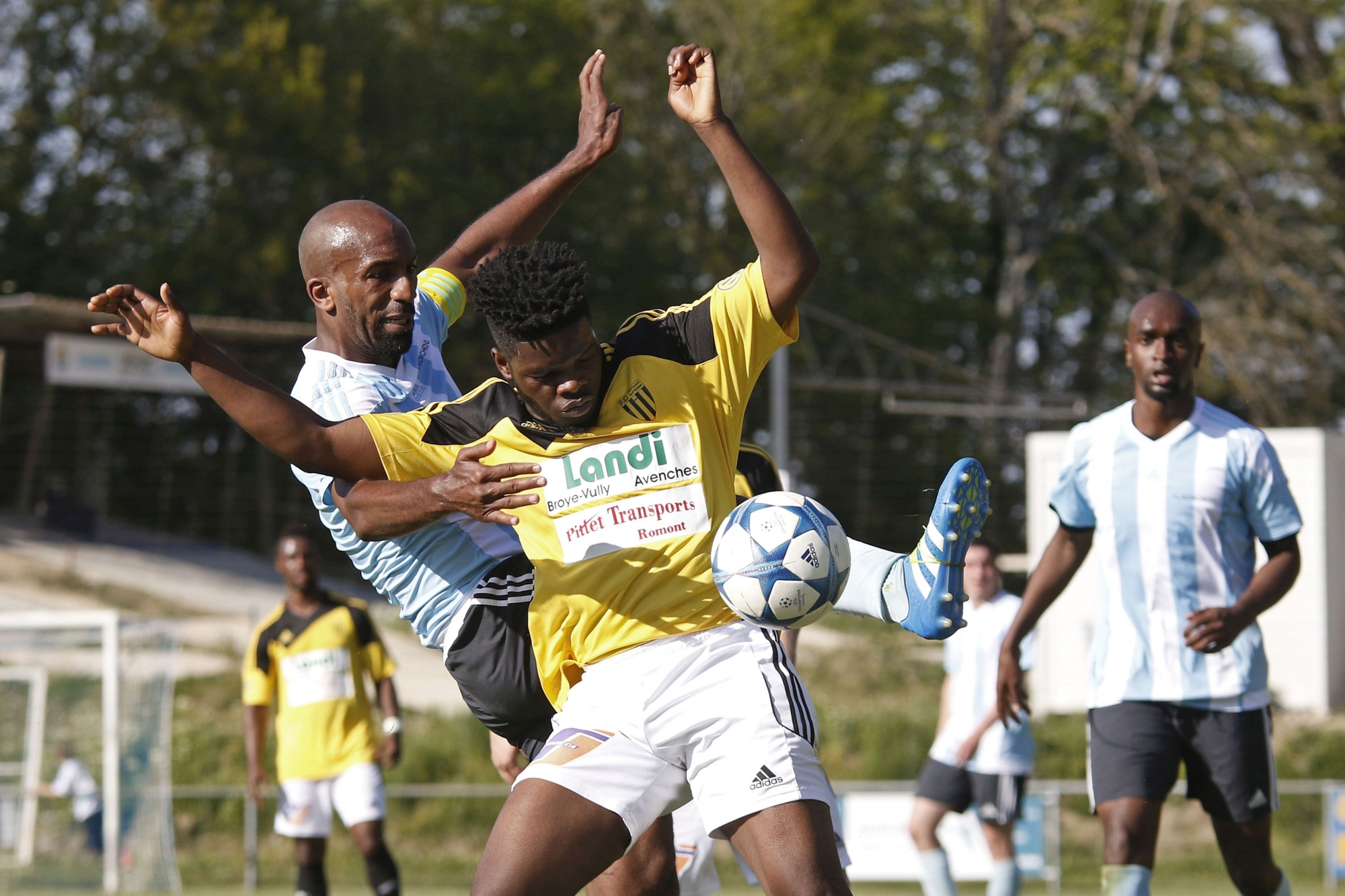 Echichens, Grand Record, Samedi 22 avril 2017, Football, 2e ligue inter, Echichens vs Portalban/Gletterens, Numéro 9 d'Echichens, Photos Céline Reuille