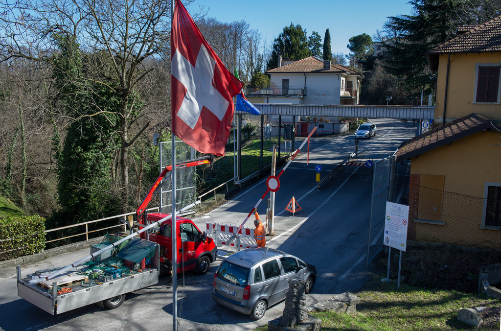 Les Suisses ne sont pas prêts à fermer les frontières.