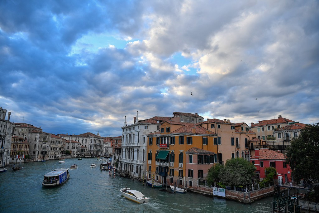 Les amateurs de canaux ou de Biennale d'art pourront bientôt rejoindre Venise depuis Zurich en train. 