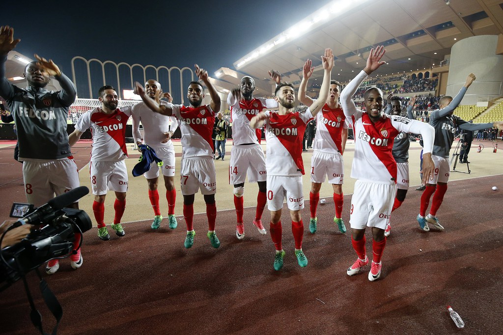 L'AS Monaco a trois points d'avance sur le PSG et la meilleure différence de but. 