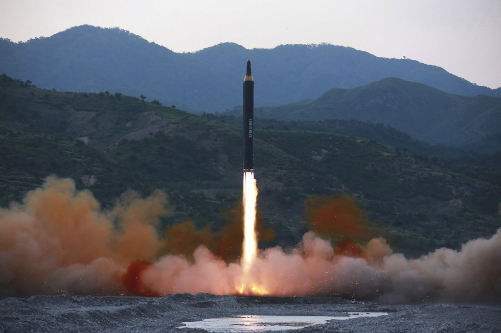 La semaine dernière, le régime de Pyongyang avait lancé un missile de portée intermédiaire, le Hwasong-12.