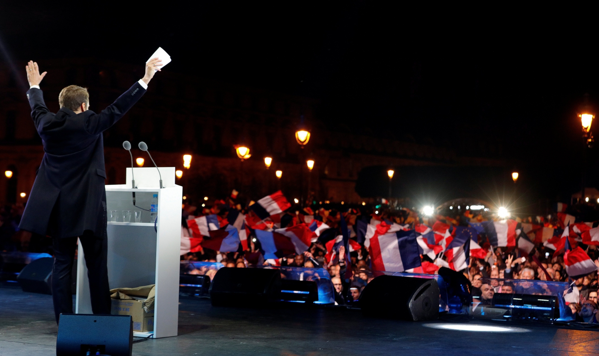 epa05949581 French President-elect Emmanuel Macron celebrates on the stage at his victory rally near the Louvre in Paris, France, 07 May 2017. Emmanuel Macron was elected French president on 07 May 2017 in a resounding victory over far-right Front National (FN - National Front) rival after a deeply divisive campaign, initial estimates showed.  EPA/PHILIPPE WOJAZER / POOL MAXPPP OUT FRANCE PRESIDENTIAL ELECTIONS