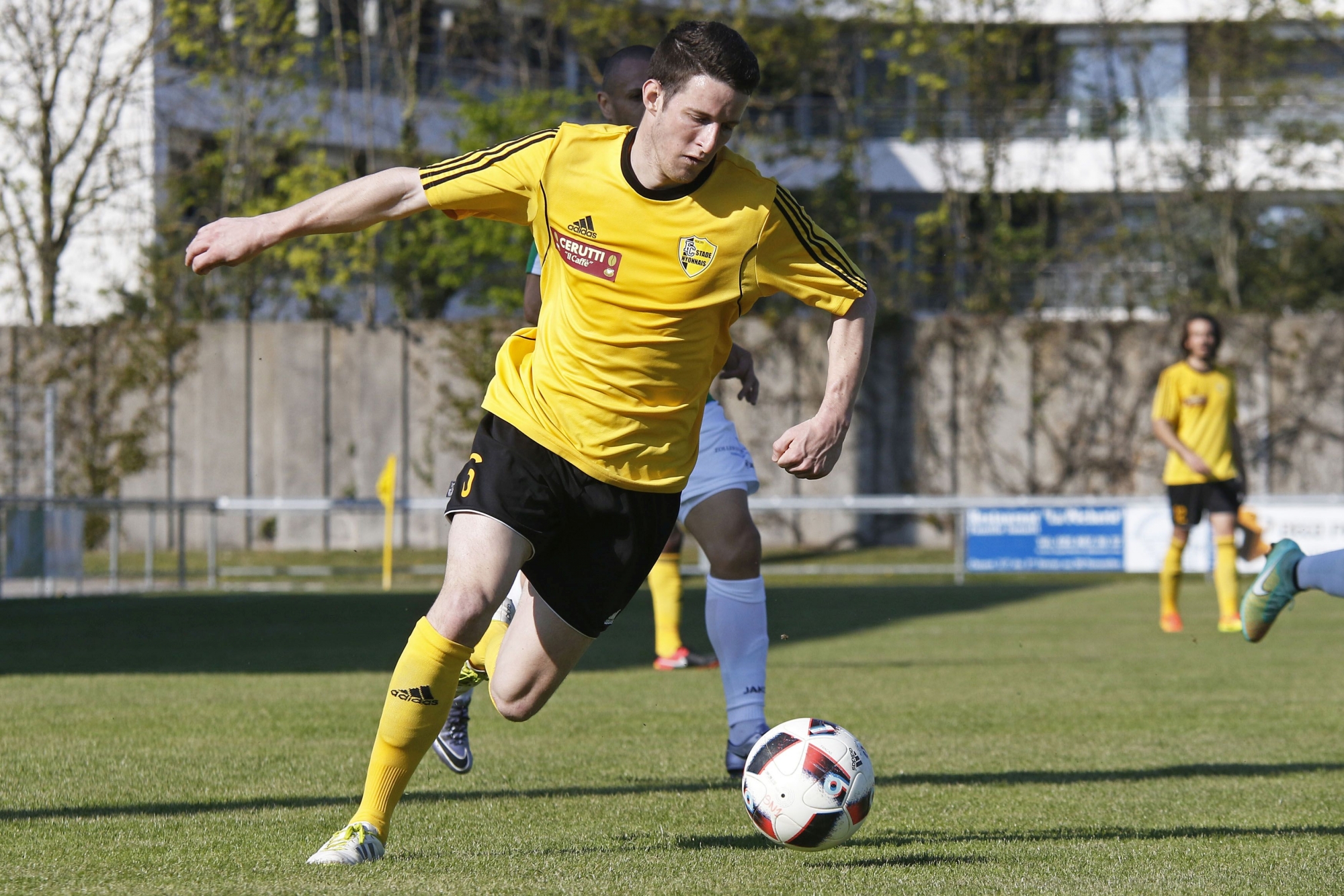 Nyon, Colovray, Samedi 8 avril 2017, Football, Promotion League, Stade Nyonnais vs Brühl, Numéro 6 de Nyon Valerian Boillat, Photos Céline Reuille