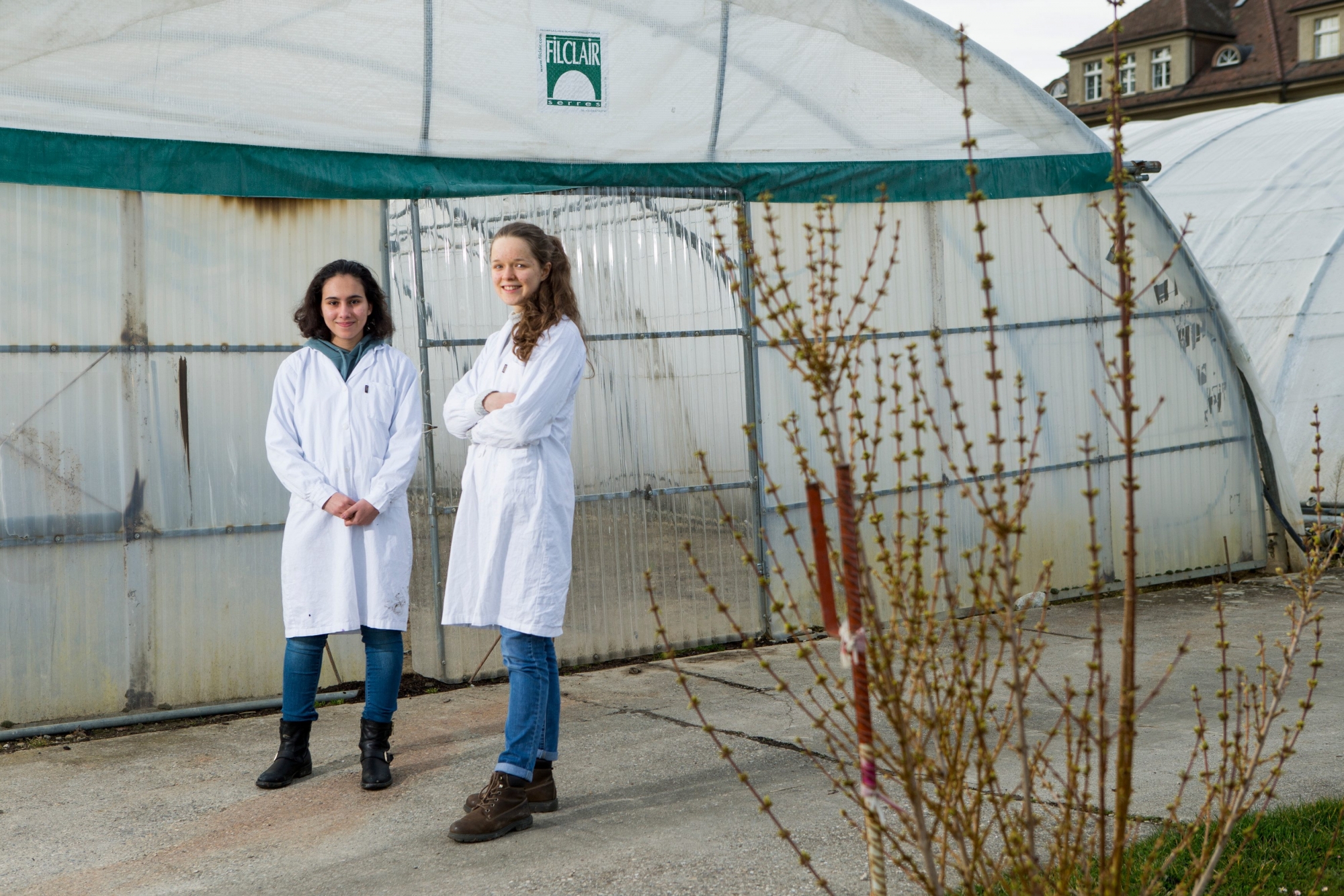 Morges, jeudi 2 mars 2017
Portrait de Sara Selmi et Chloé Udressy, qui participe au concours national de science 2017 "La Science appelle les jeunes", au domaine de Marcelin à Morges

Sigfredo Haro Gymnasiens scientifiques, Morges