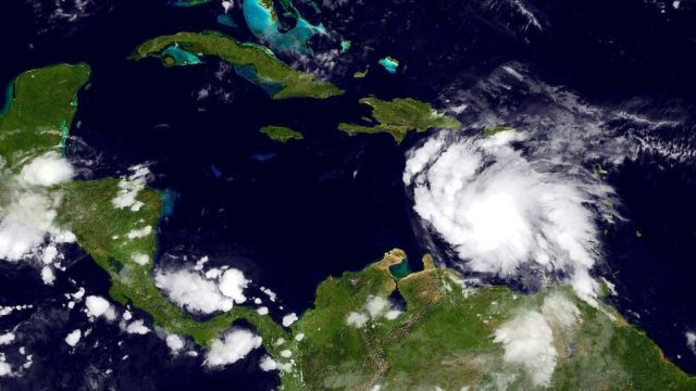 La tempête Ernesto a fait deux victimes sur la côte du Yucatan.