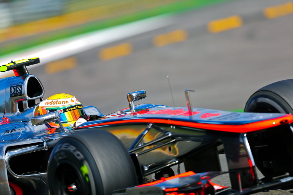 Le pilote McLaren Lewis Hamilton s'élancera de la pole position au départ du Grand Prix d'Italie quie sera donné dimanche à 14 heures.