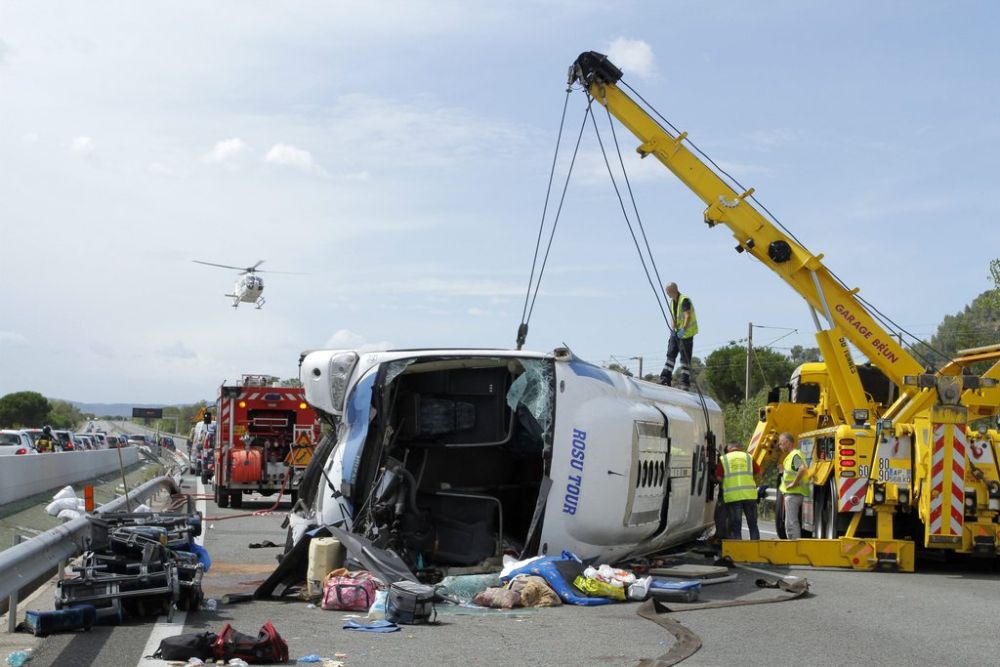 L'accident s'est produit hier sur l'autoroute A8, dans le Sud de la France.