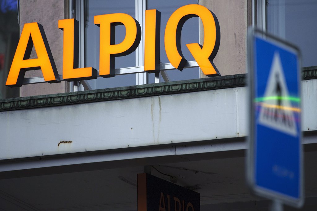 Alpiq a souffert de la morosité conjoncturelle et dû procéder à des correctifs de valeur et des provisions au premier semestre 2012. Conséquence, le numéro un suisse de l'énergie inscrit une perte de 36 millions de francs, après un bénéfice de 155 millions un an plus tôt.