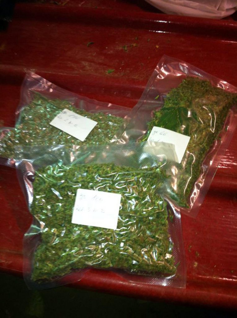 Un Macédonien de 21 ans a été interpellé après avoir vendu 3,8 kg de marijuana à Marly (FR) pour un montant de 57'650 francs.