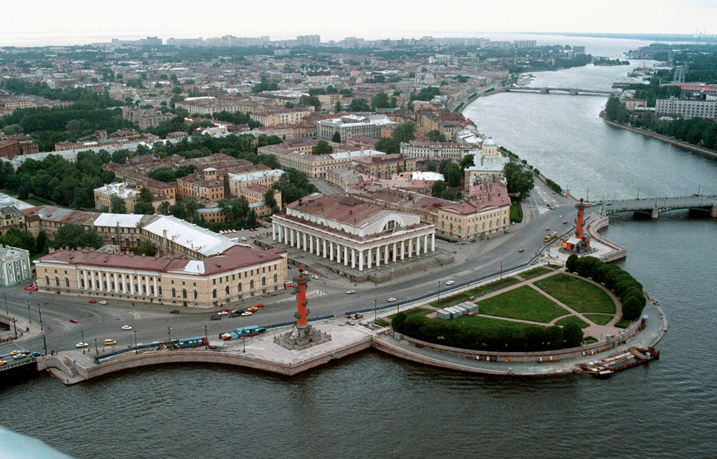 Quelque 13'000 habitants de l'île Vassilievski à Saint-Petersbourg en Russie ont été privés d'électricité suite à une panne géante ce mercredi.