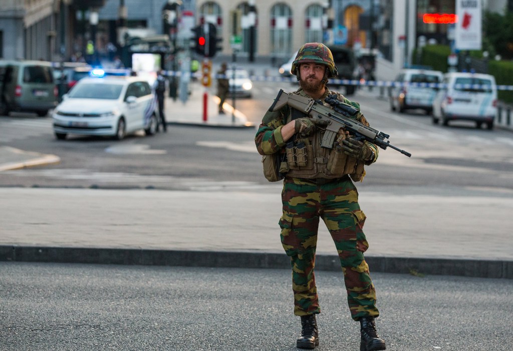 Un homme a été abattu par les forces de l'ordre, ce mardi, en fin de journée, à la gare de Bruxelles.
