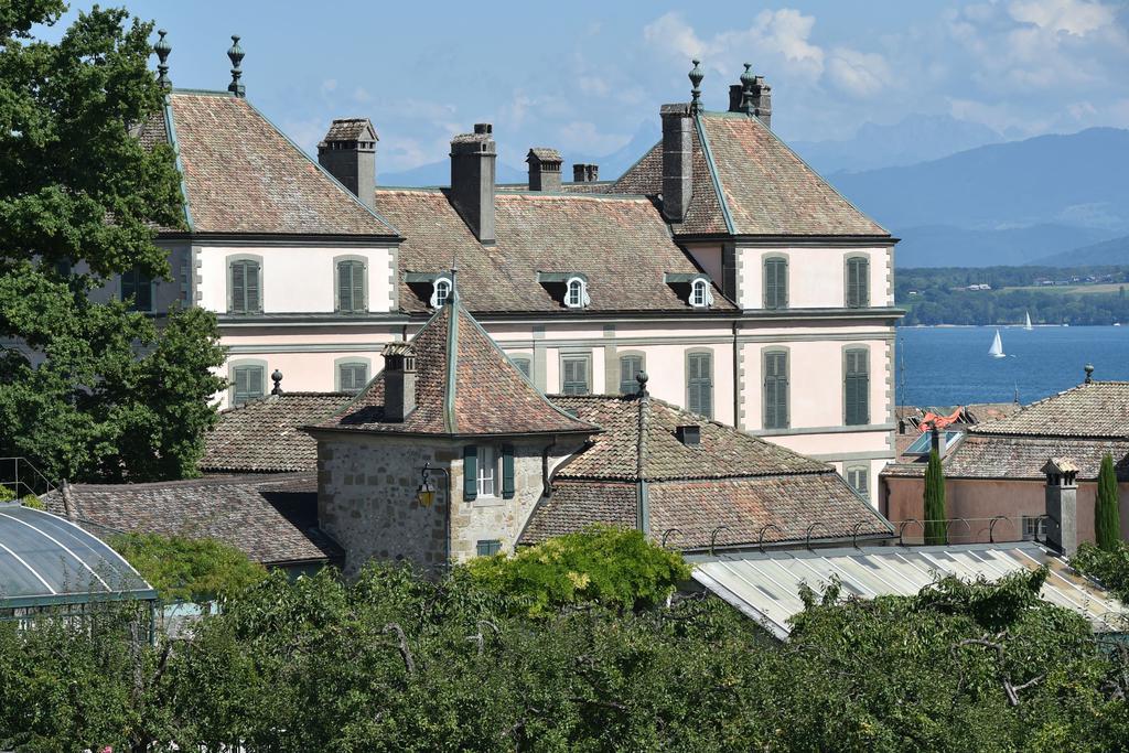 Coppet le chateau Coppet 