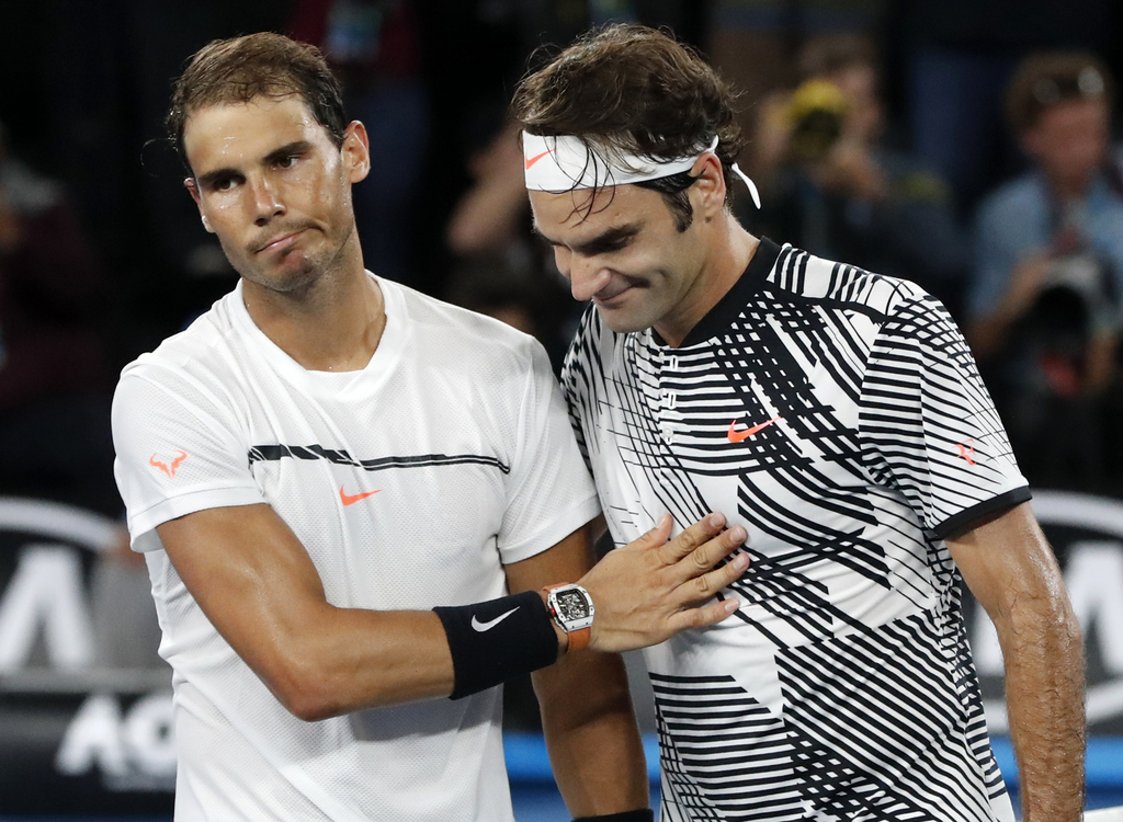 Rafael Nadal et Roger Federer se maintiennent en haut du classement ATP.