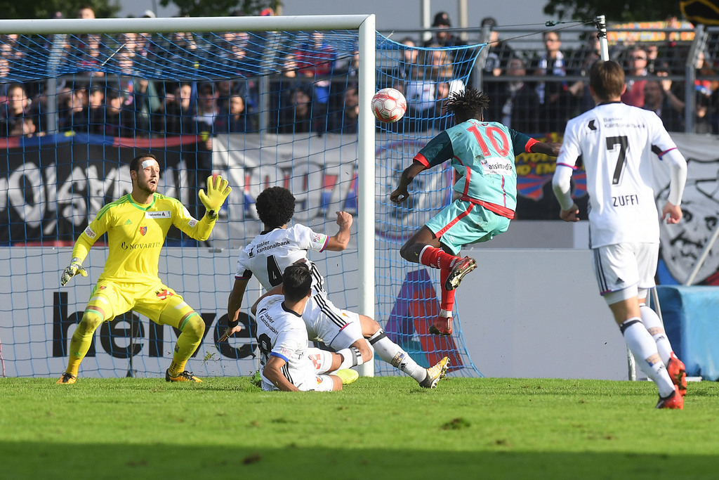 Le FC Bâle a dû attendre la 83e et un but de Cedric Itten à la réception d'un centre de Kevin Bua pour s'extirper du piège tendu par Chiasso (1-0), en 16e de finale de la Coupe de Suisse.