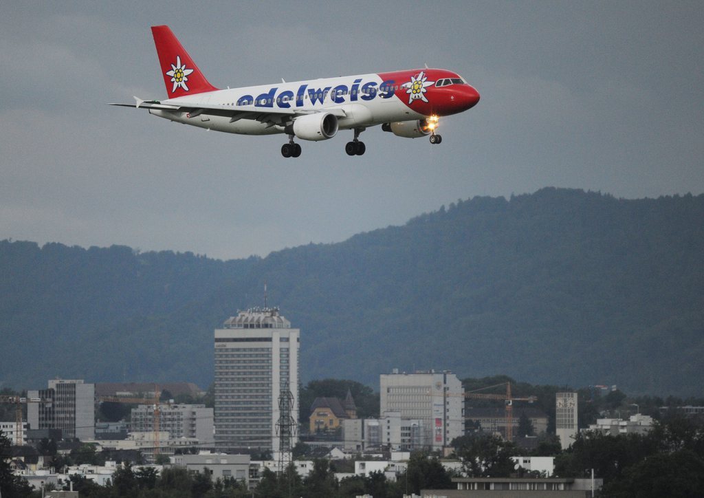Un problème au train d’atterrissage a contraint l'avion de la compagnie Edelweiss Air à faire demi-tour.