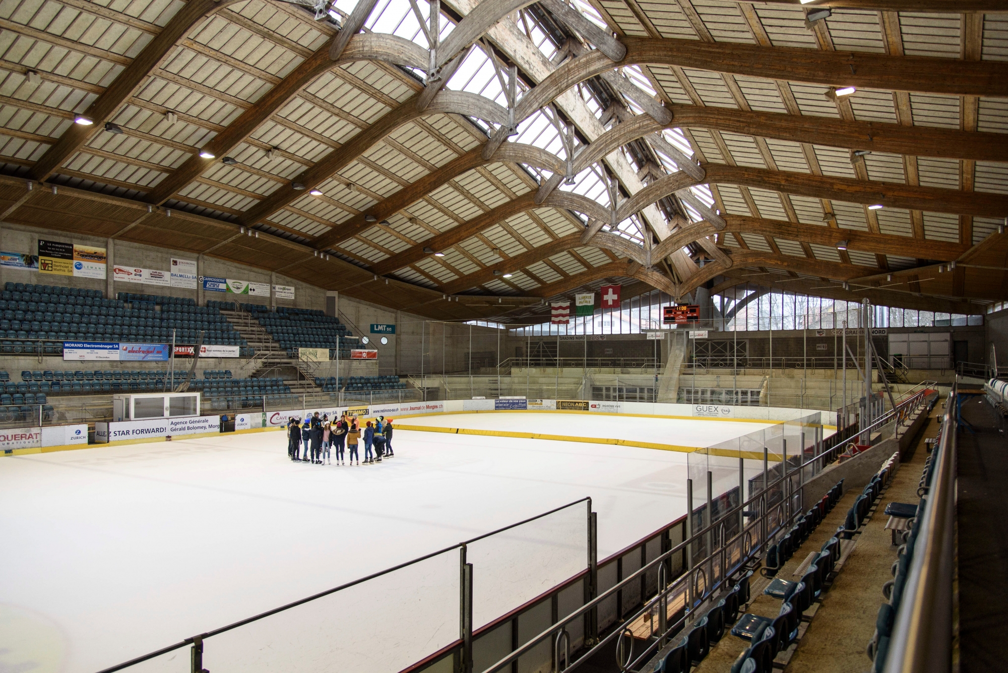 Morges, vendredi 10 février 2017, patinoire des Eaux-Minérales, différents problèmes mis en image en vue d'un webdoc, photos Cédric Sandoz