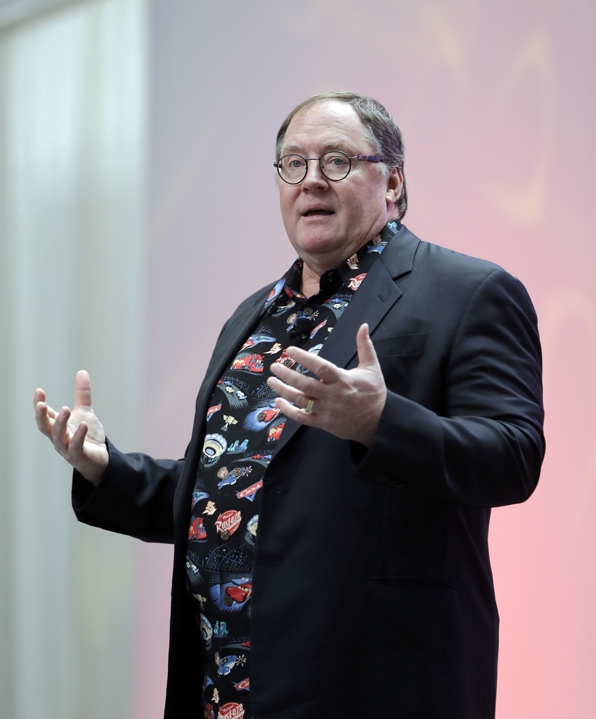 John Lasseter reconnaît avoir eu des gestes déplacés envers ses employés.