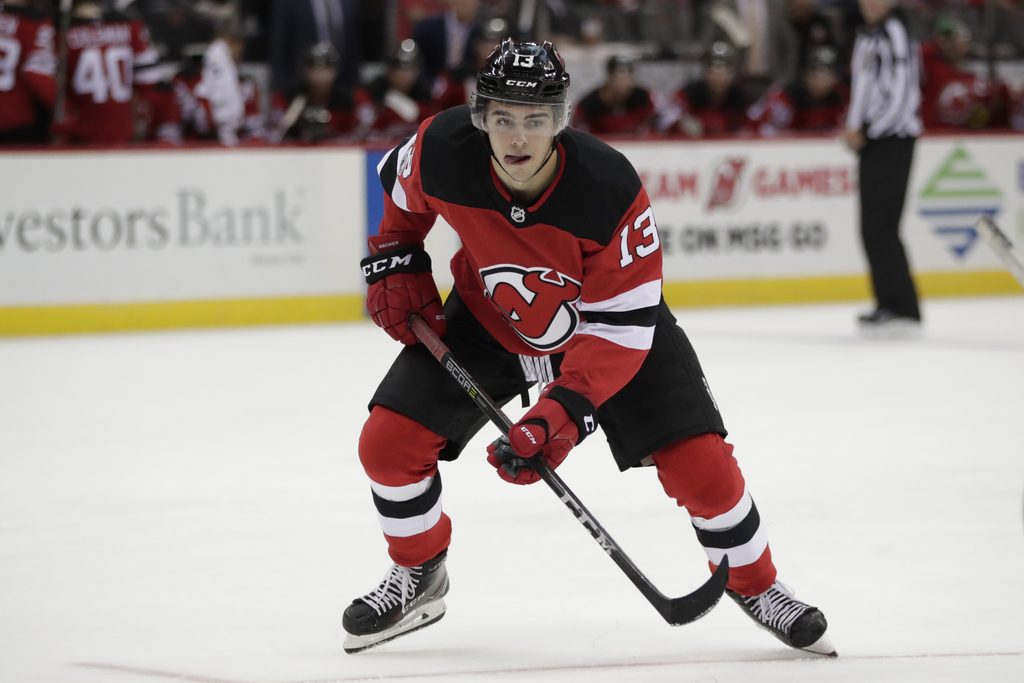 Nico Hischier n'est pas étranger au très bon début de saison des New Jersey Devils (archives).