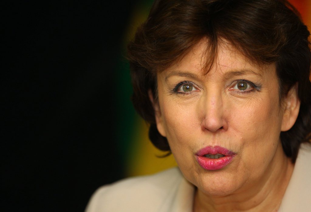 Roselyne Bachelot, ancienne ministre, "ne regrette absolument pas ses propos".