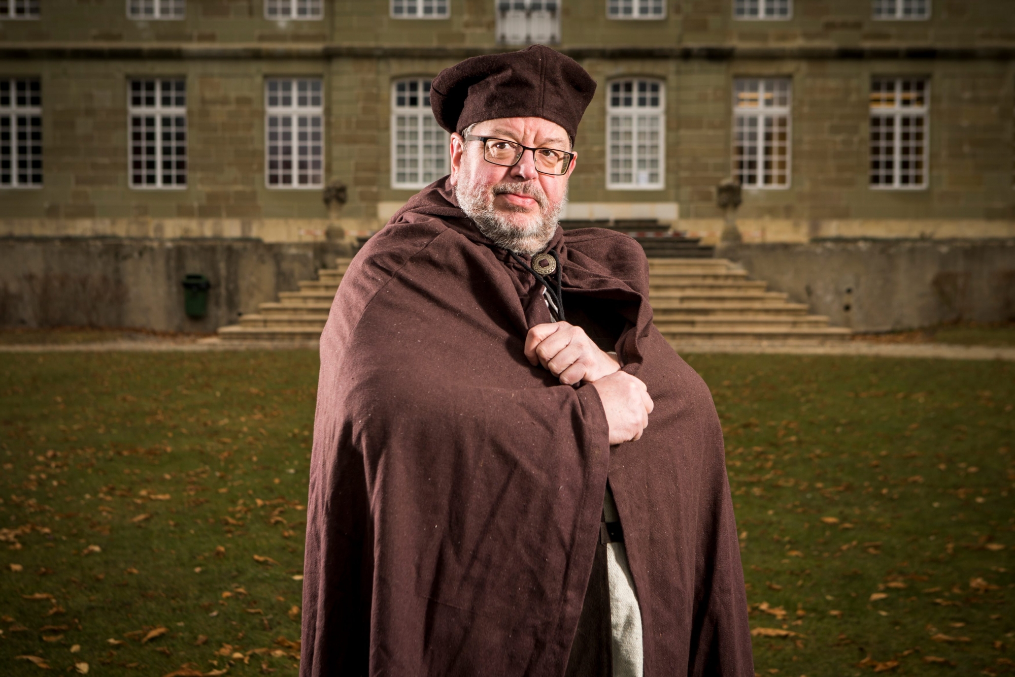 L'Isle, mardi 28 novembre 2017
Portrait de Renaud de Joux, écrivain qui vient de lancer le livre "Le Marcassin sautillant", au Château de L'Isle

© Sigfredo Haro Portrait Renaud de Joux, L'Isle