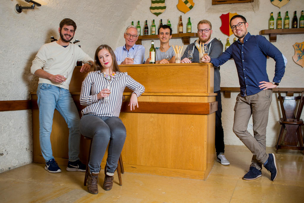 Une partie du comité: Romain Perrenoud, Charlotte Meylan, Luc-Etienne Rossier (syndic, hors-comité), Raphaël Gétaz, Kevin Pittet, Josselin Meylan