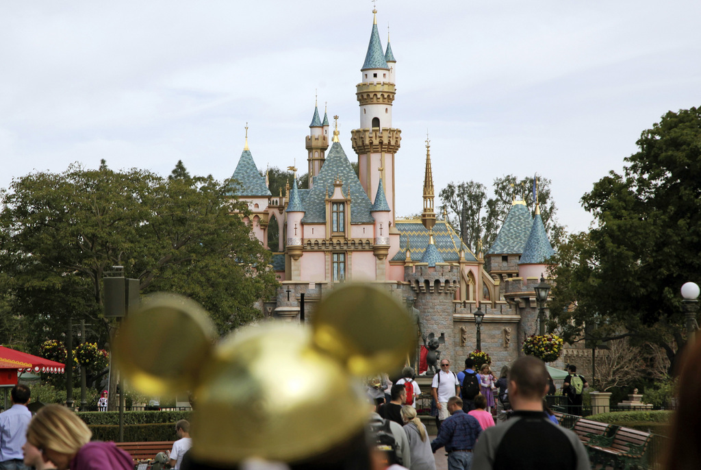 En cette période de Noël, le parc d'attractions californien atteint presque sa pleine capacité d'accueil des visiteurs. (Illustrations)