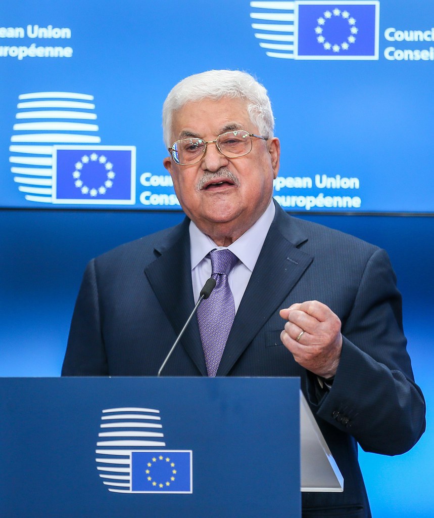 "Nous considérons vraiment l'UE comme un véritable partenaire et une amie, et pour cette raison nous appelons ses Etats membres à reconnaître rapidement l'Etat de Palestine", a déclaré M. Abbas.