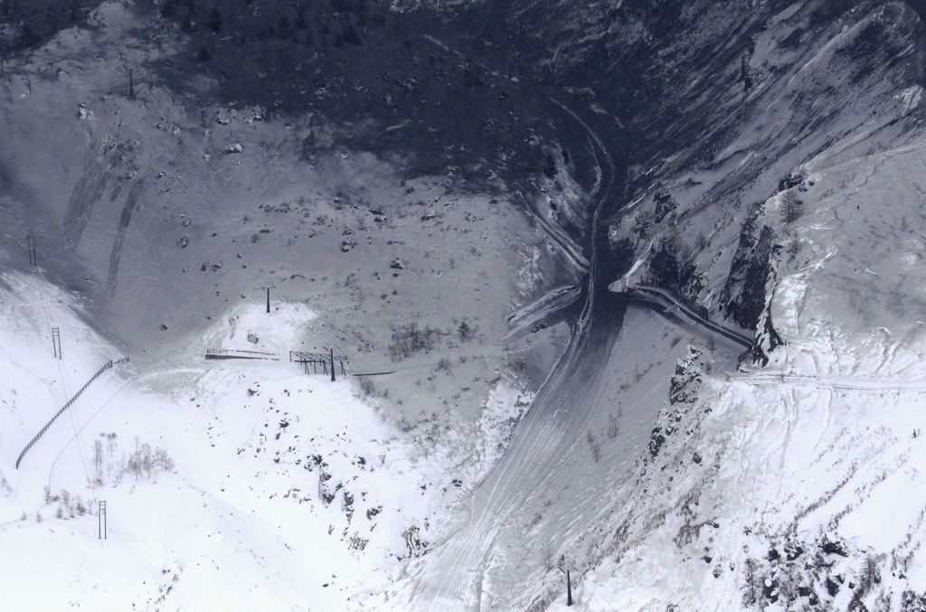 110 volcans sont en activité au Japon, dont 47 surveillés en permanence.