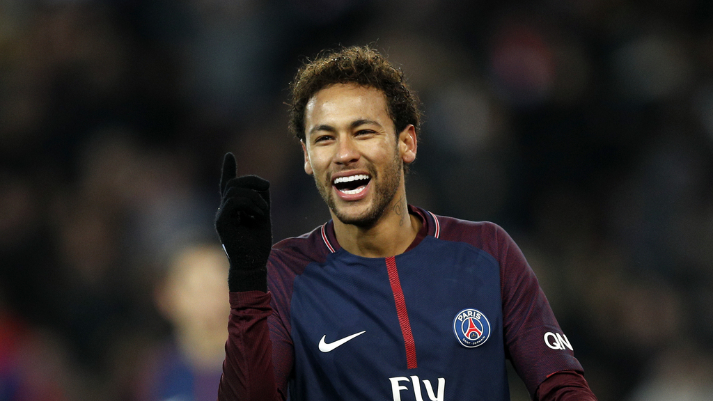 Mené par Neymar qui touche 3,067 millions d'euros par mois, le PSG place neuf de ses joueurs dans le Top 10 du classement des plus hauts salaires de Ligue 1.