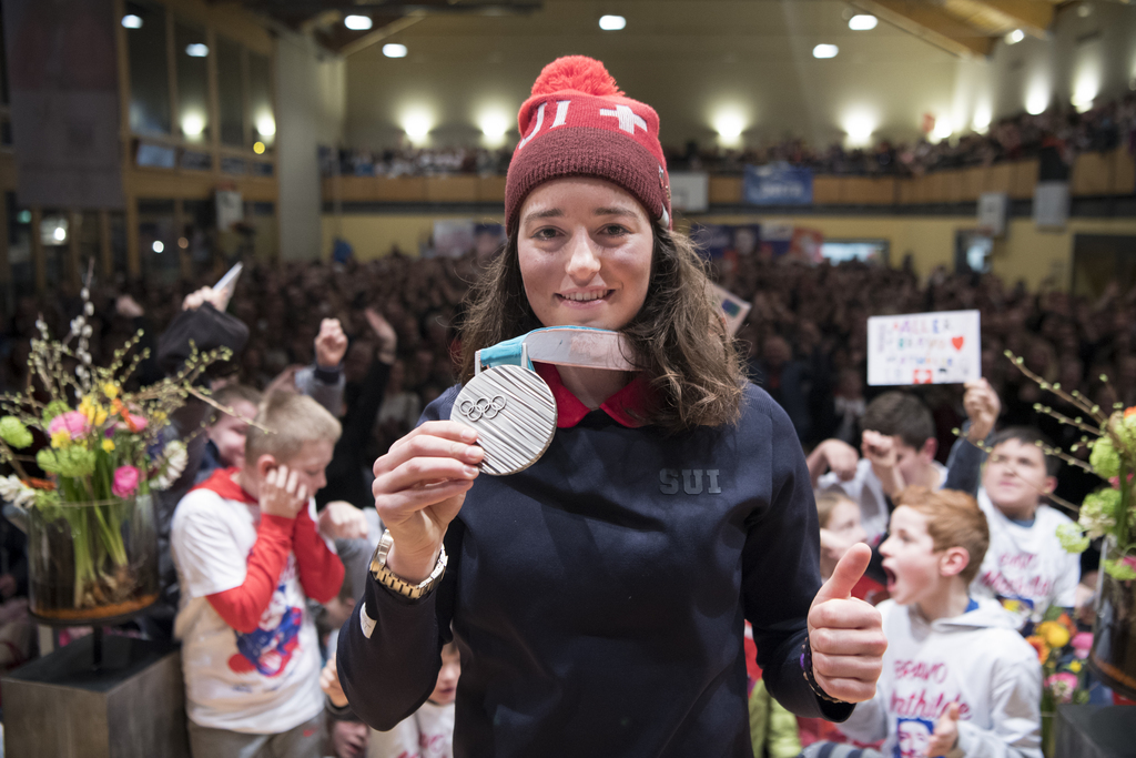 La vice-championne Olympique de ski slopestyle Mathilde Gremaud lors de la réception officielle organisée par la commune de La Roche le 22 février 2018.