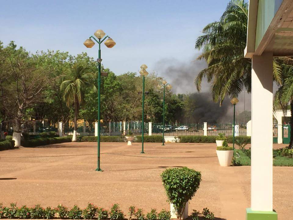 Des attaques armées étaient en cours vendredi dans le centre de Ouagadougou, au Burkina Faso.