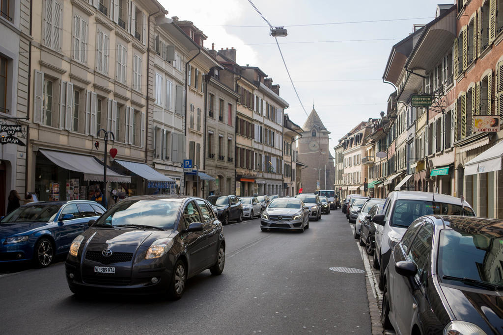 Dans la rue Louis-de-Savoie, plusieurs enseignes sont sur le départ.