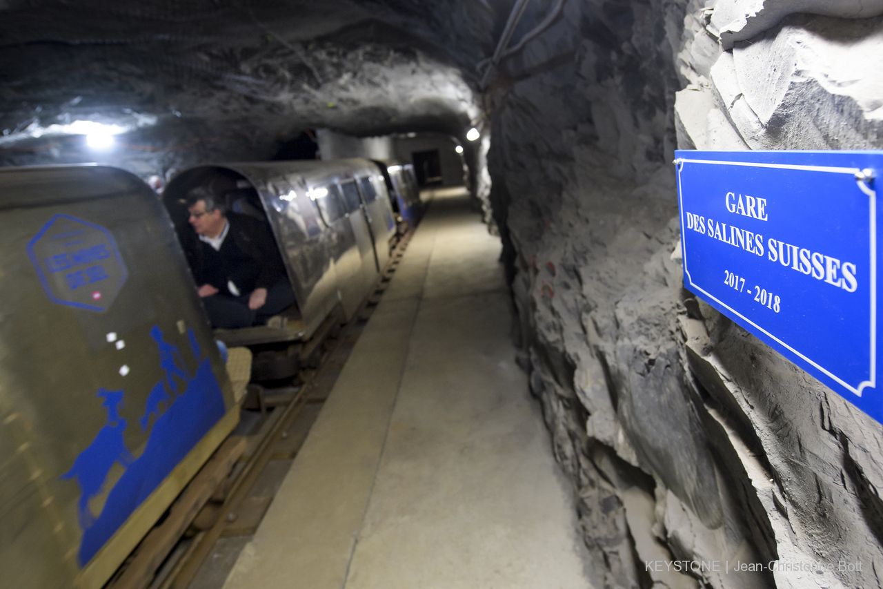 La nouvelle gare des Salines Suisses sur le site touristique des mines de sel de Bex
