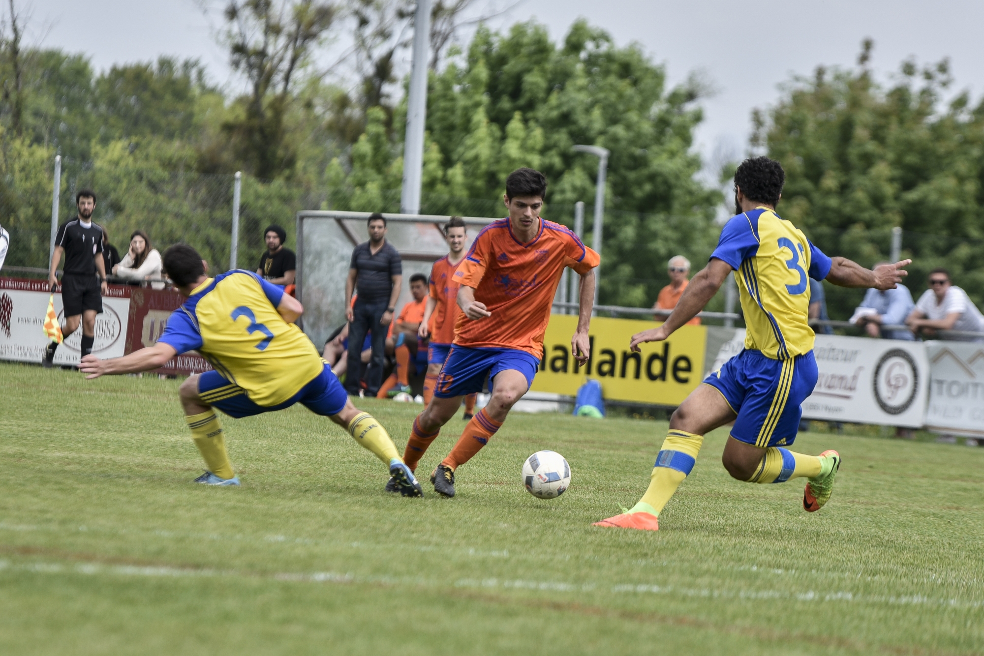 Gingins, dimanche 29 avril 2018, football, 2e ligue, FC Gingins vs FC Gland, Pereira dos Santos Marco (Gland), photos Cédric Sandoz