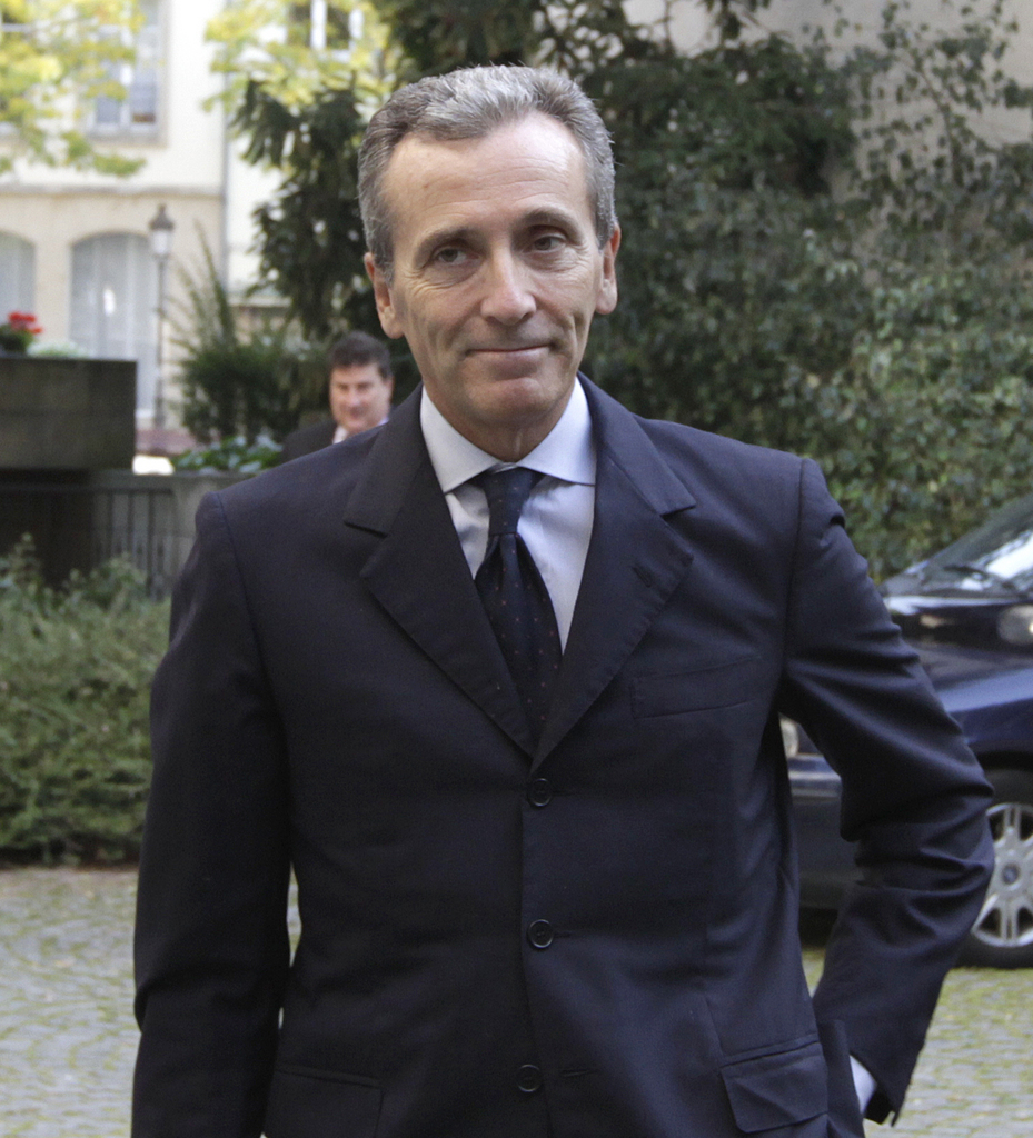 Le ministre italien des finances Vittorio Grilli a déclaré que son pays "travaille à un accord et compte le boucler le plus tôt possible".